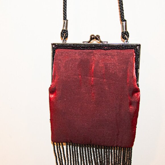 Lancome Evening Cross Body or clutch bag  Red with black beading - Picture 4 of 4